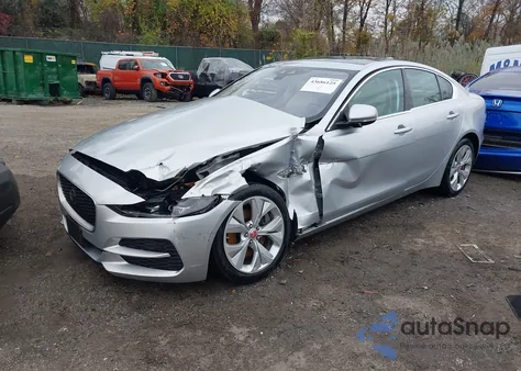 2020 Jaguar Xe S Awd Automatic from USA, damaged, VIN SAJAJ4FX5LCP64380